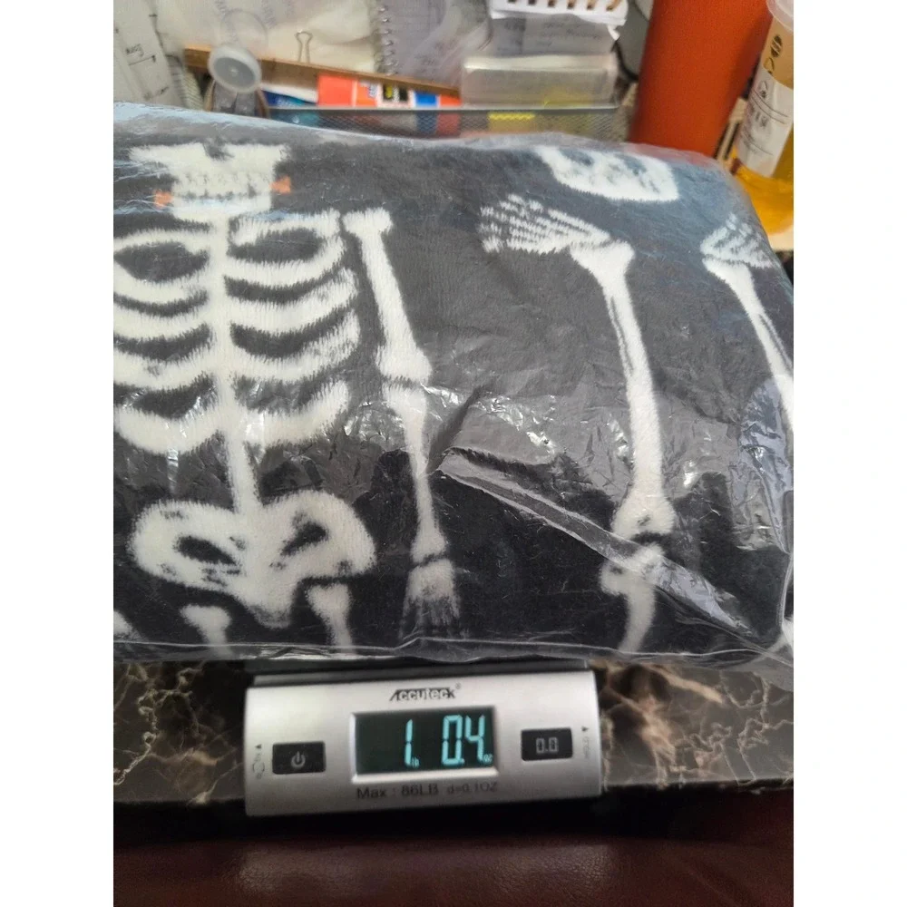 Hyde & EEK! frankenstein skull